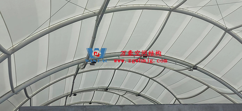寧波諾丁漢大學(xué)室外運動場地改擴(kuò)建項目膜結(jié)構(gòu)工程接近尾聲