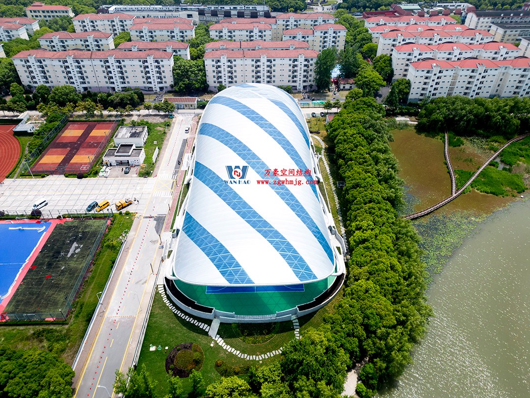 帆影碧波|風雨操場上的ETFE膜結構穹頂 帆影碧波|風雨操場上的ETFE膜結構穹頂