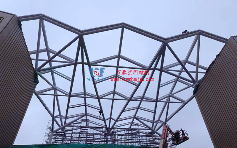 匯工匠精神，抓工程品質|合肥文一塘溪津門天幕鋼結構及ETFE氣枕膜工程最新施工進度